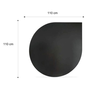 Schwarze Valo Stahlbodenplatte in Tropfenform, 110x110 cm, für Kaminöfen.