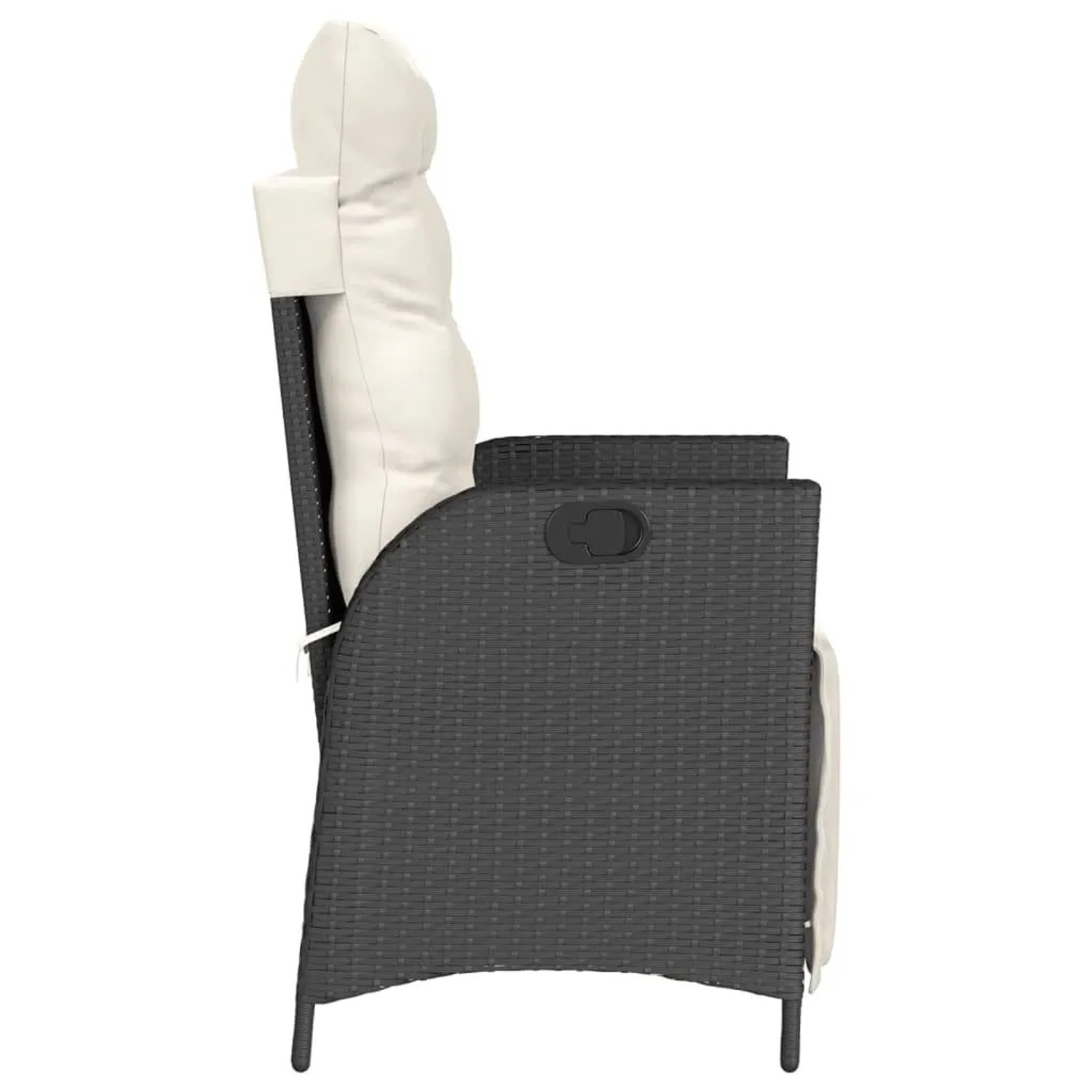 Verstellbarer vidaXL Gartensessel mit Fußteil, schwarzes Poly Rattan mit cremeweißen Kissen.