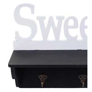 Schwarze MCW Wandgarderobe "Sweet Home" mit 4 Haken und Ablage aus Kiefernholz.