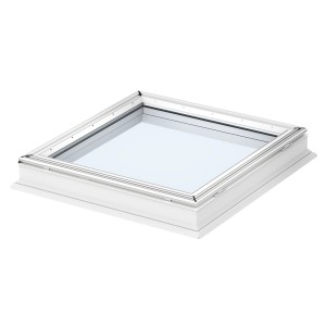 Velux Flachdachfenster, 60x60 cm, fest, Kunststoffrahmen, Isolierglas, weiß.