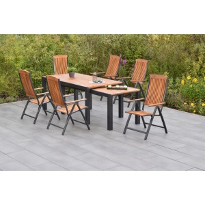 Merxx Athos Gartenmöbel-Set mit Ausziehtisch und 6 Klappsesseln mit Kissen.