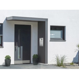 Modernes Gutta Rechteckvordach BS PLUS 200 mit Briefkasten, Klingel, Sprechanlage und Kamera in Edelstahl-Optik.