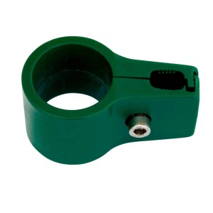 Grüner Einfachverbinder für 60 mm Torpfosten zur Zaunmatten-Befestigung.
