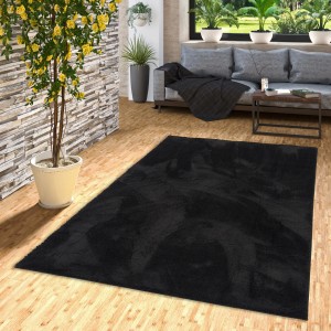 Schwarzer Pergamon Hochflor Teppich Silky, 160x230cm. Super Soft Langflor Teppich für Wohnräume.