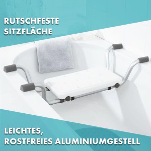 KARAT Badewannensitz Levi, weiß, mit rutschfester Sitzfläche und verstellbarem Aluminiumrahmen in einer Badewanne.