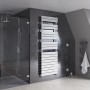 Weißer Ximax Badheizkörper P2 (970x500mm, 465W) im modernen Bad mit Dusche.