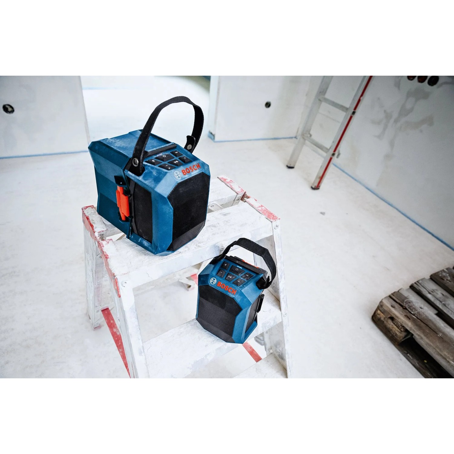 Bosch Professional Bluetooth-Akku-Lautsprecher GPB 18V-1 C_12