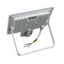 Rückansicht: Weißer LUXULA LED Strahler 50W mit Bewegungsmelder und Halterung.