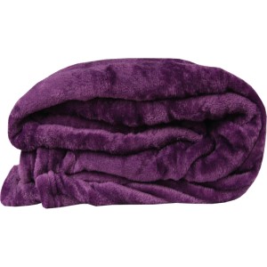 Bestlivings Kuscheldecke Celina im 2er-Pack, violett, 90x140 cm, weiche Wohndecke