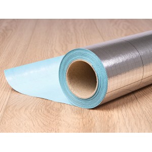 Egger Aqua+ Aluflex Dampfbremse als Rollenware für Trittschalldämmung.