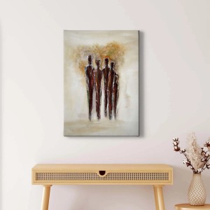 Abstraktes Leinwandbild mit Personen in Beige und Braun. Modernes Wandbild im Hochformat für Wohnzimmer.