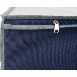 Detailaufnahme: Blaue Aufbewahrungstasche M aus Vliesstoff mit Reißverschluss und Sichtfenster.