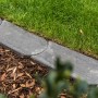 Diephaus Mähkante Maxi Anthrazit, Rasenkante aus Beton für eine saubere Beetabgrenzung.