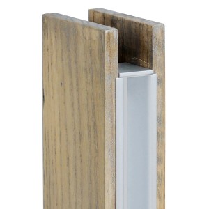 Näve LED-Tischleuchte Straight Braun, Detailansicht des Holzfußes und des LED-Bandes.