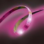 Flexibler MegaLight Smart LED Streifen RGB, 5m, mit selbstklebender Rückseite und pinkfarbener Beleuchtung.
