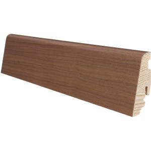 Sockelleiste Nussbaum, versiegelt, 58x19x2200 mm, für harmonischen Bodenabschluss.