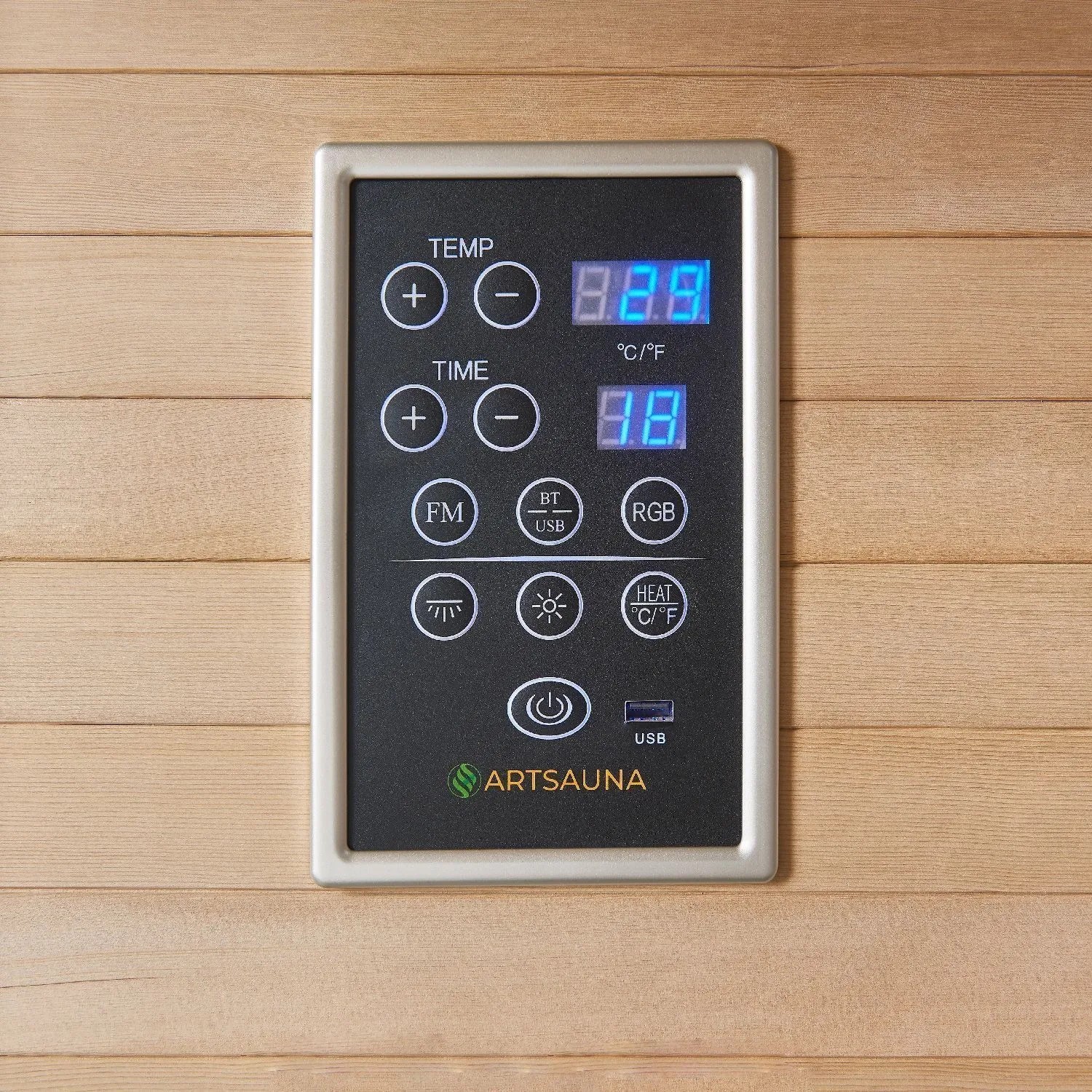 Bedienfeld der Artsauna Infrarotkabine Billund mit Temperatur-, Zeit- und Lichtsteuerung.