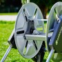 Gardena CleverRoll M Metall Schlauchwagen: Robuste Metalltrommel für Gartenschläuche.