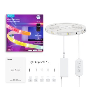 Govee LED-Streifen H612C RGBICW 10m Set mit Steuerbox, Fernbedienung, Anleitung und Montageclips in Weiß.