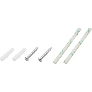 Montagematerial für Kellerleuchte: Dübel, Schrauben und Isolierschläuche.