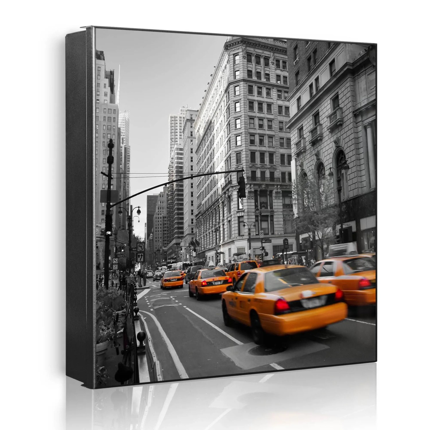 Banjado Großer Schlüsselkasten Metall 30x30cm Schwarz Scharnier Rechts 32 Haken Beschreibbar Magnetisch Motiv New York Taxi