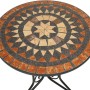 Detailansicht Bistro-Tisch des Garden Pleasure Pular Sets mit Mosaikmuster in Braun- und Beigetönen.