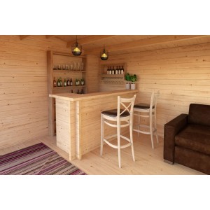 Lasita Barelement aus unbehandeltem Holz im Gartenhaus mit Barhockern und Regalen.