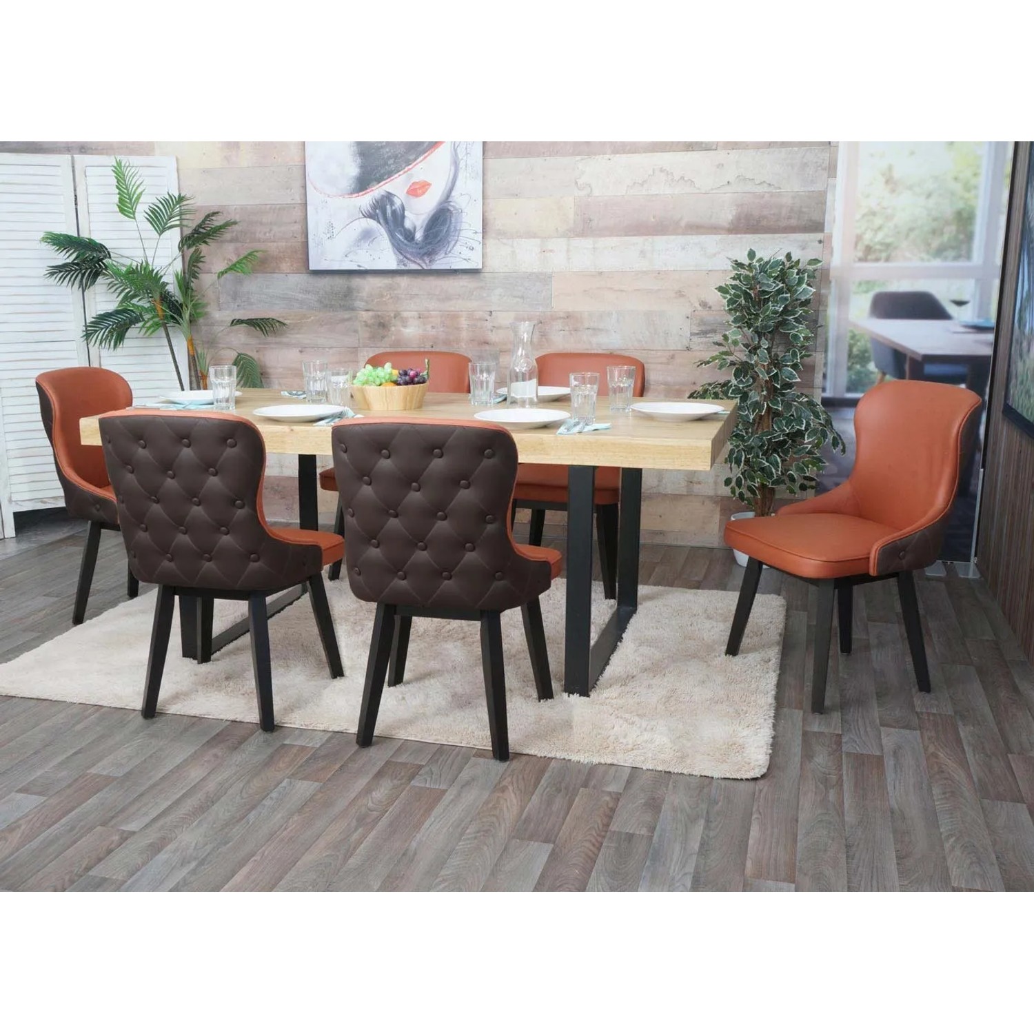 6er-Set: MCW Esszimmerstühle M60 in Terrakotta-Braun mit Ziernähten und Holzgestell.
