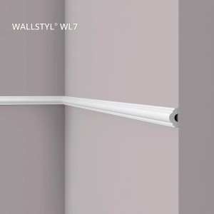 Weiße NOEL & MARQUET Wandleiste WL7 WALLSTYL als Zierleiste an einer Wand.
