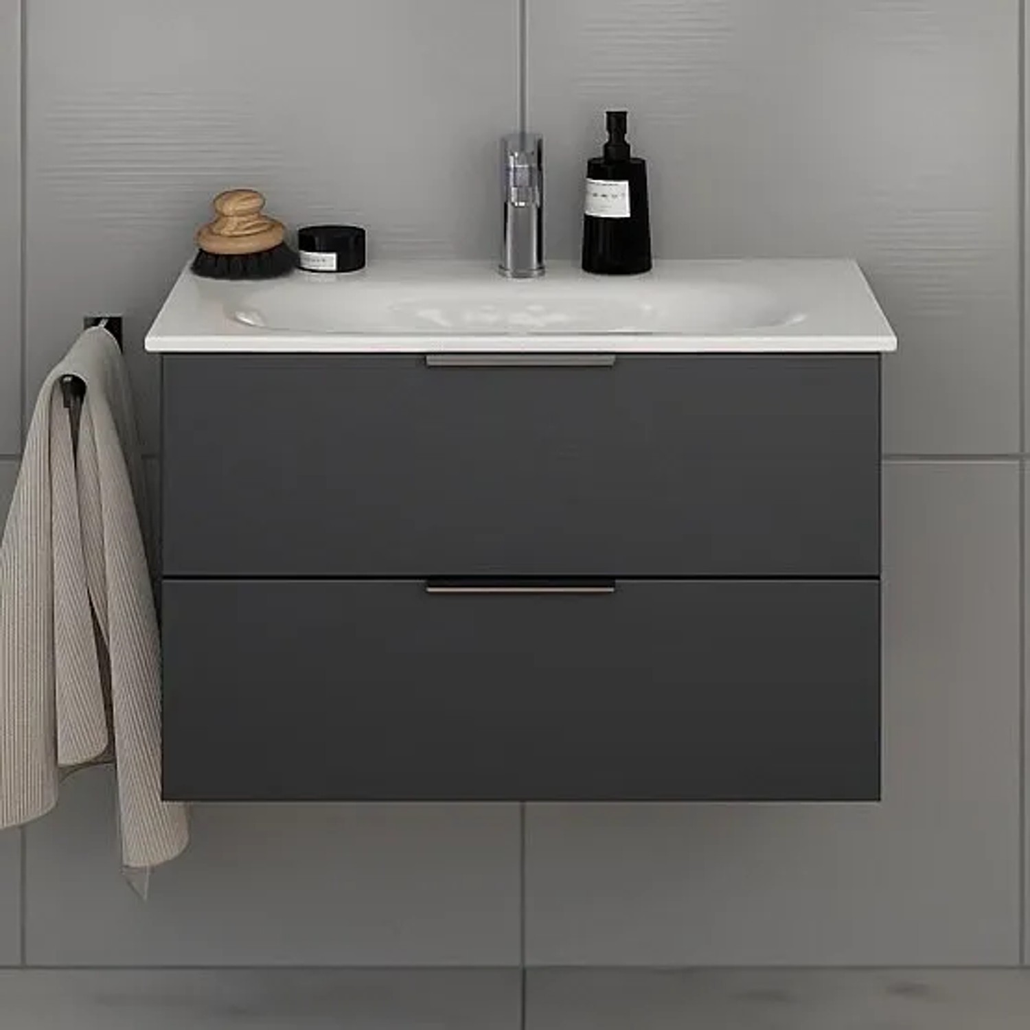 Steinkamp Waschtischunterschrank Living 2.0, schwarz matt, mit GROHE Essence Waschtisch 80 cm.