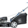 LUX-TOOLS Benzin-Rasenmäher B-RM-51-A B mit 51 cm Schnittbreite und Fangkorb.