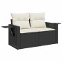 Schwarze 9-tlg. vidaXL Garten-Sofagarnitur aus Poly Rattan mit cremeweißen Kissen.