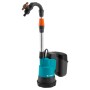 Gardena Akku-Regenfasspumpe 2000/2: Gartenpumpe mit Teleskoprohr zur Bewässerung mit Regenwasser.