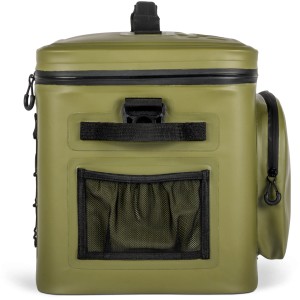 Petromax Kühltasche Oliv, 22 Liter. Kühlbox mit Tragegriffen, Seitentasche und Netzfach.