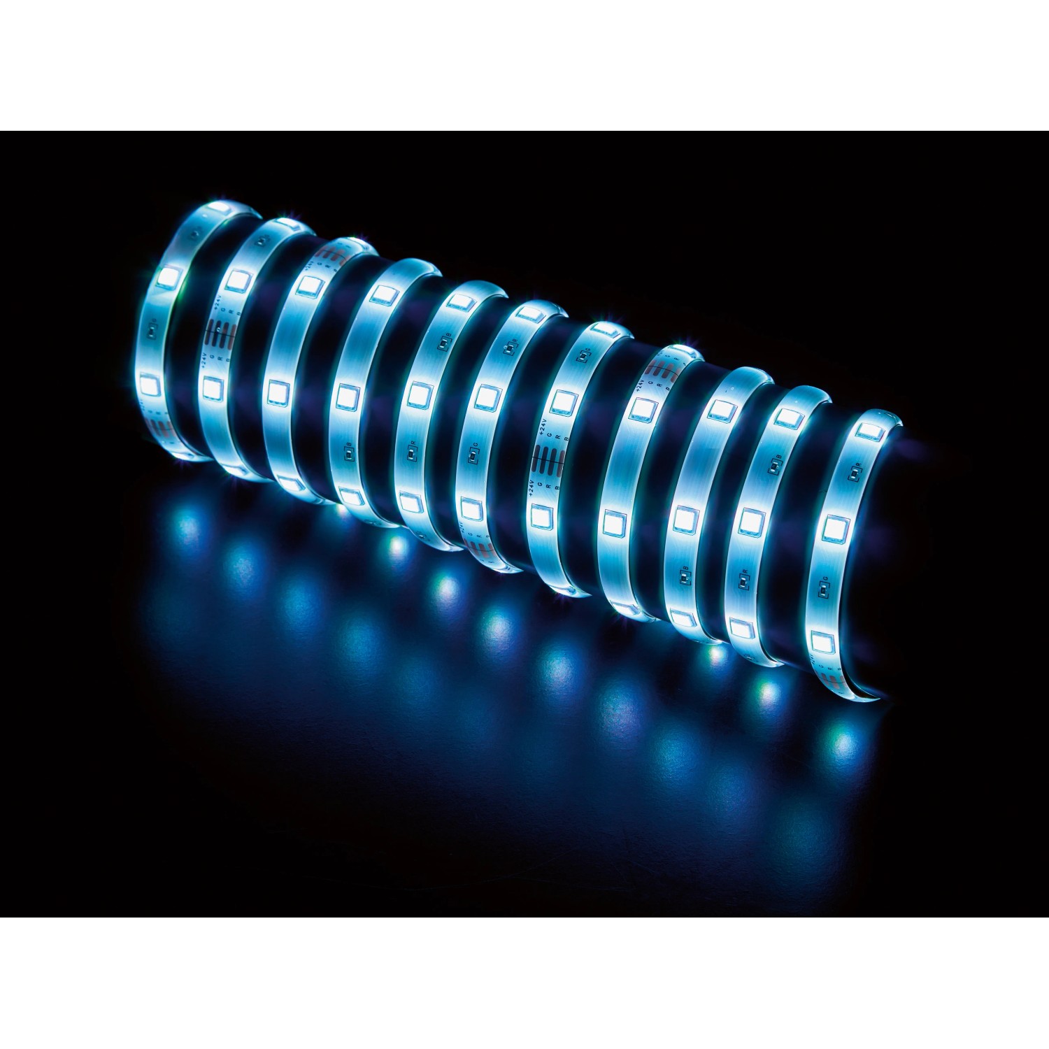 Aufgerolltes LED-Flexband RGB, 5 m, blau leuchtend. LED-Streifen mit Fernbedienung.