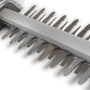 Detailaufnahme der Klingen einer Stiga Elektro-Heckenschere HT 106c.
