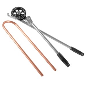 STAHLWERK Handrohrbieger HTB-180 ST mit gebogenem Rohr. Handwerkzeug für Rohre bis 16 mm.