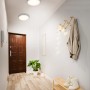 Szene mit Briloner LED Deckenleuchte, Chrom-Matt, 24,5W im Flur mit warmweisem Licht.