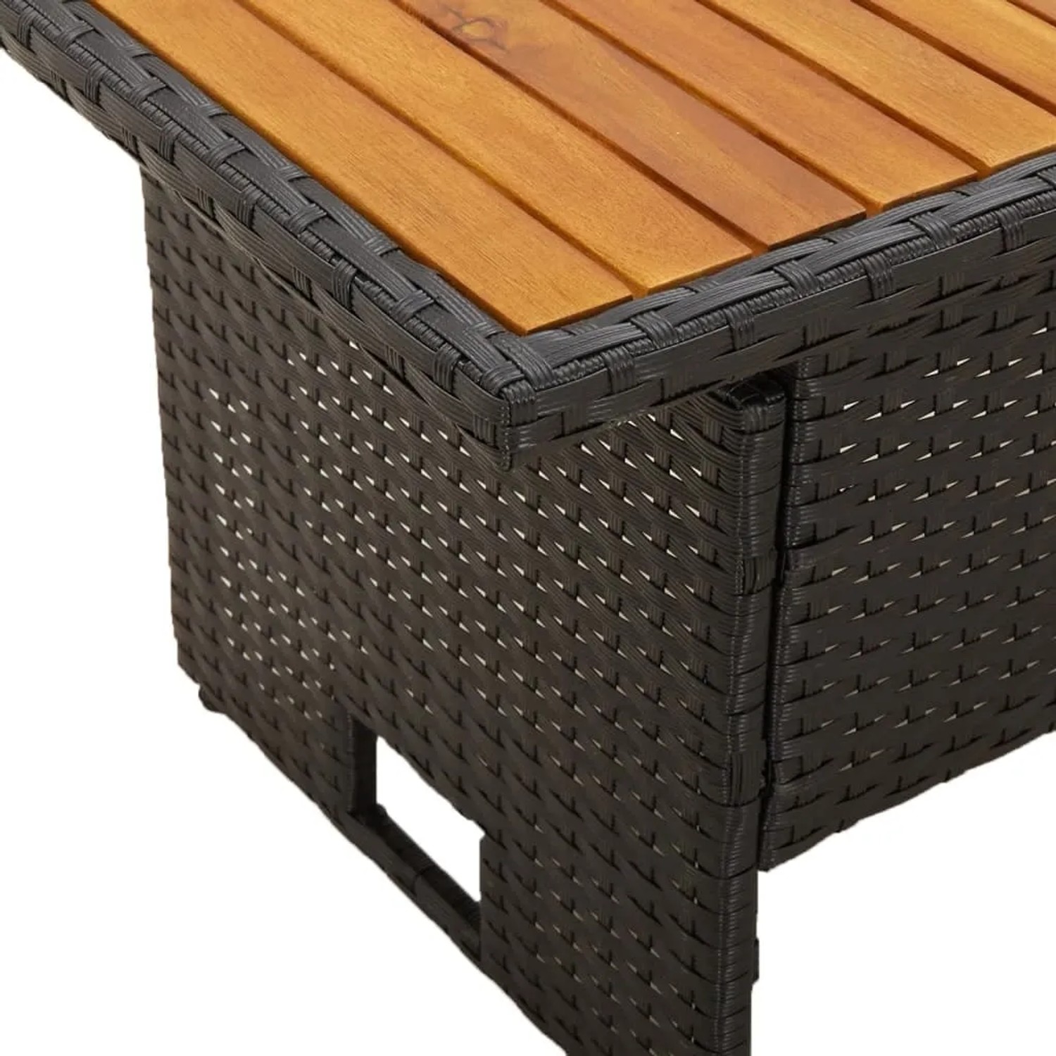 Detailansicht des vidaXL Garten-Lounge-Sets: Tisch mit Akazienholzplatte und schwarzem Poly Rattan.