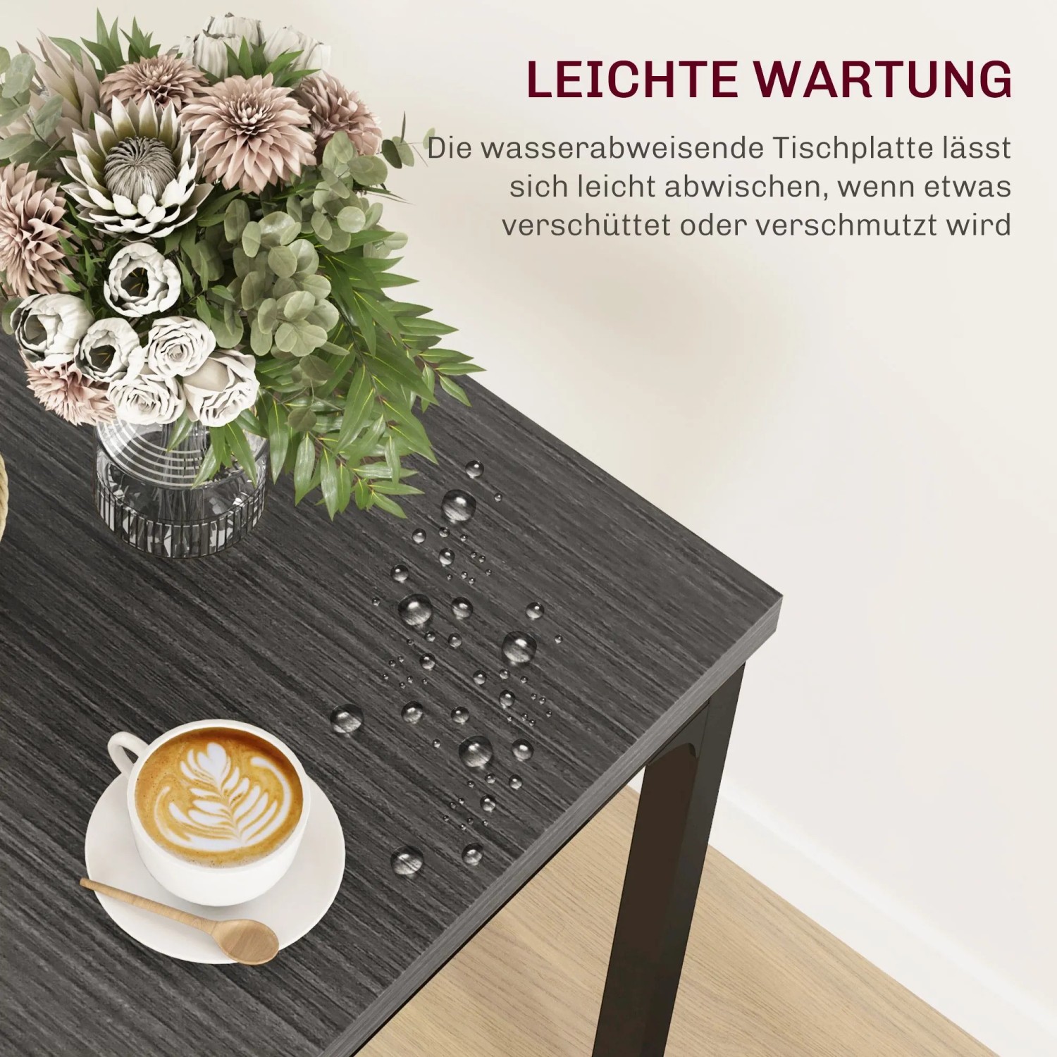 Detailaufnahme: HOMCOM Essgruppe Tischplatte mit Wasserabweisung, Kaffeetasse und Blumenvase.