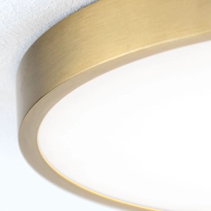 Detailaufnahme: Runde LED Deckenleuchte in Antik-Optik, 28 cm Durchmesser. Lampe für Wohnraum.