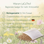 LaCaTho Samenpaket mit braunem Saatgut auf Blumenwiese. Keimgarantie, regionales Qualitätssaatgut, Aussaatanleitung.