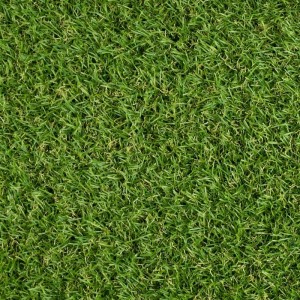 Detailaufnahme des grünen Kunstrasen Marbella mit 26 mm Polhöhe, ideal für Balkon und Garten.