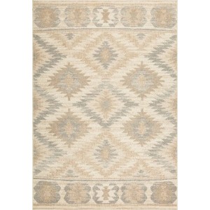 Art Universe Teppich Inca Toffee Cream. Kurzflor Teppich mit geometrischem Muster in Creme, Toffee und Grau.