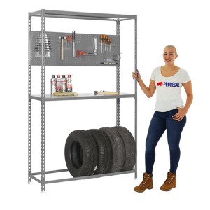 Graues PROREGAL Reifenregal mit Arbeitsfläche, Werkzeugwand und 6 Reifen. Ideal für Garage & Werkstatt.