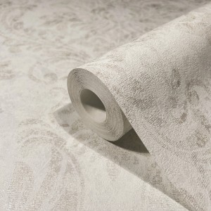 Beige Vliestapete mit Ornament-Muster von Marburg, Rolle teilweise aufgerollt.