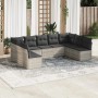 Hellgraue 9-teilige Garten-Sofagarnitur aus Poly Rattan mit grauen Kissen.