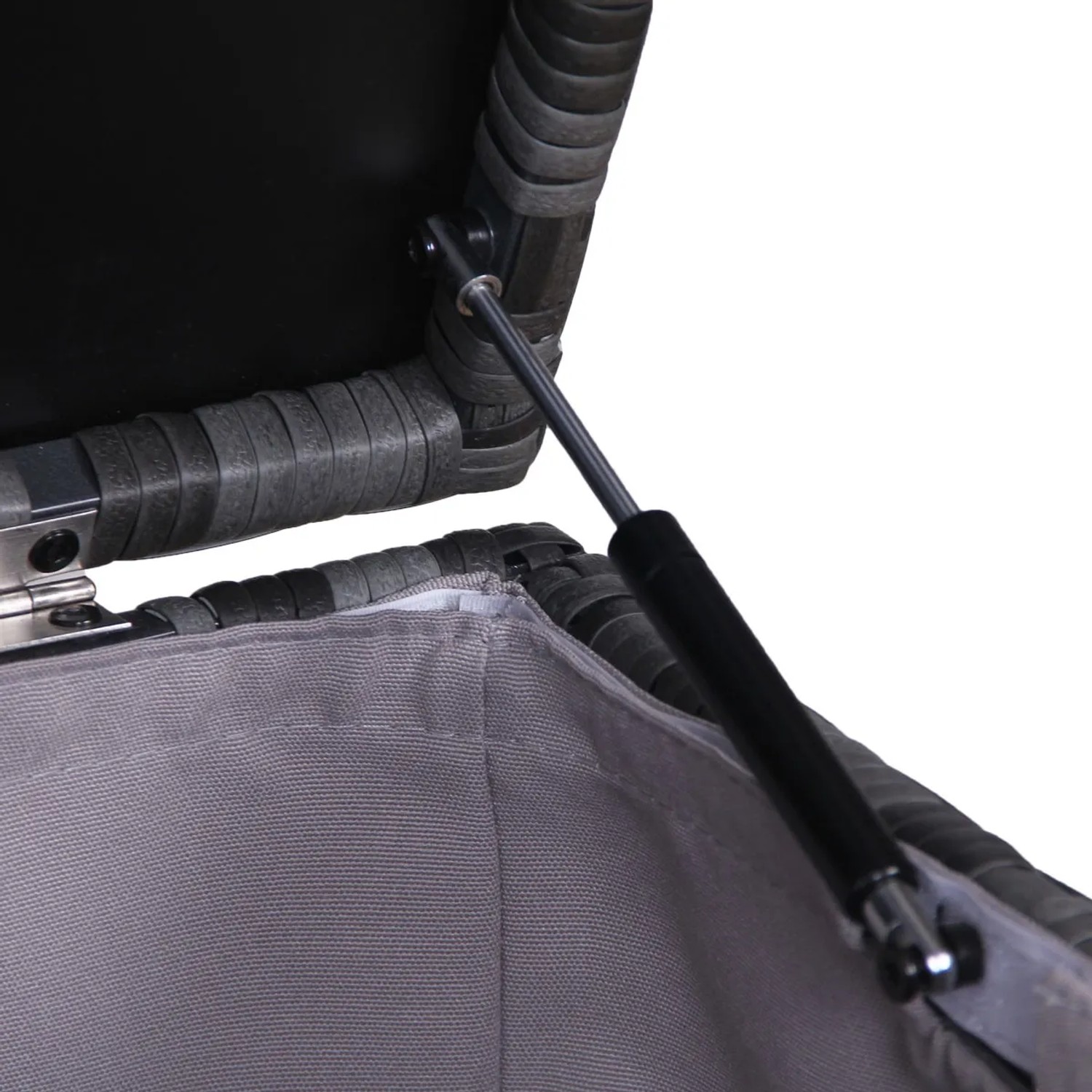 Detailaufnahme: Graue SVITA Auflagenbox Lugano/California mit Gasdruckfeder und Innenbezug.