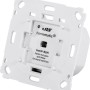Weißer Homematic IP Schalt-Mess-Aktor für Markenschalter. Unterputz-Modul für Smart Home mit Messfunktion.