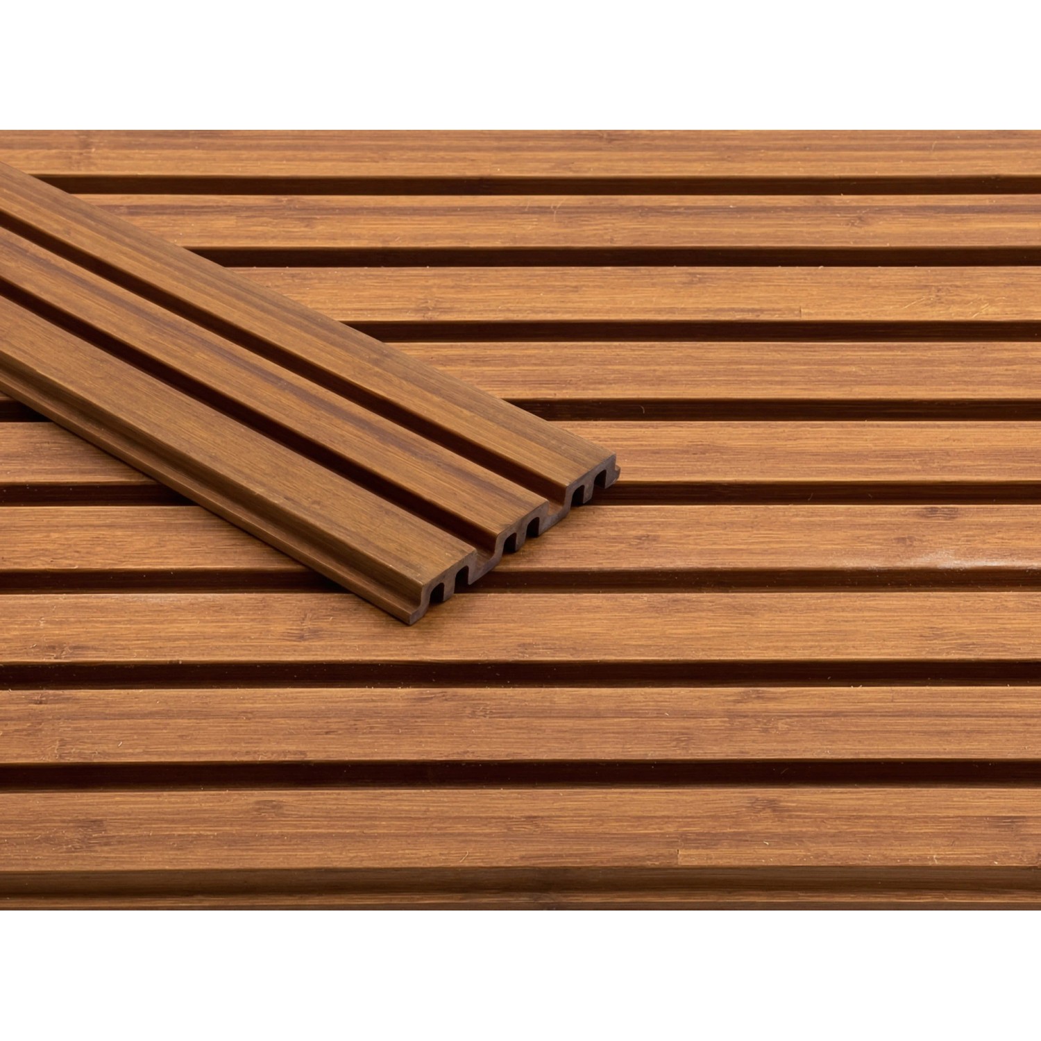 Woodtex Fassadenverkleidung Bambus Lackiert Rhombusprofil